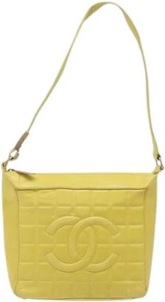 Chanel Pre-owned Shoulder Bags, female, Yellow, Size: ONE SIZE Pre-owned Vintage Leather Shoulder Bag