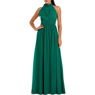 Mac Duggal A Line Chiffon Halter Neck Evening Gown in Deep Emerald at Nordstrom, Size 10