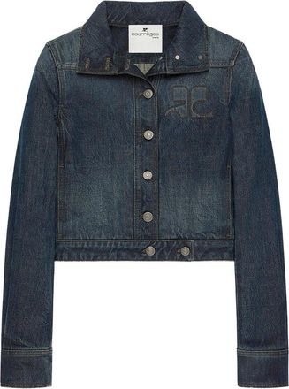 Courr&egrave;ges Trucker