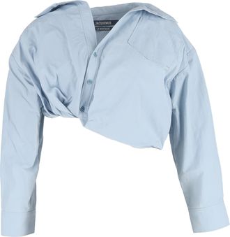 Jacquemus Mejean Cropped Poplin Shirt in Light Blue Cotton