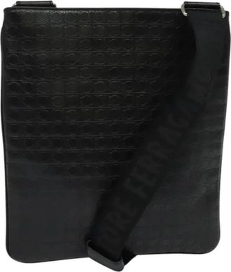 Ferragamo Tweedehands leren schoudertassen - Dames - Vintage Schoudertas - Zwart - ONE Size - Leer - Vintage