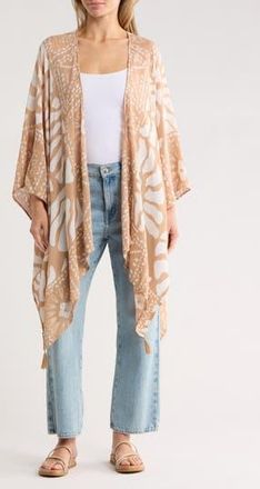 Vince Camuto Shell Swirl Crinkle Topper in Neutral at Nordstrom Rack