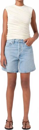 A Gold E Dame Short In Coax