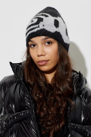 Roa Logo Beanie Hat, Unisex, Black