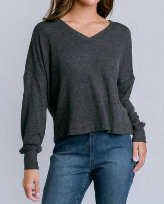 Michael Stars Vic Madison Jersey Relaxed V Top In Charcoal