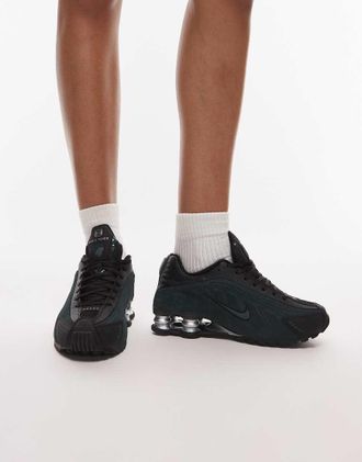 Nike Shox R4 - Sneakers nere e verde scuro-Nero