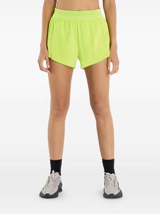 Nike ADV Mid-Rise 3 Brief-Lined running shorts - women - Polyester/Elastane - S - Yellow