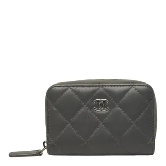 Chanel Gray Leather Coin Purse/Coin Case (Pre-Owned)