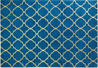 Beliani Alfombra Azul Con Patr&oacute;n De Tr&eacute;bol Dorado De Viscosa Y Algod&oacute;n 160 X 230 Cm Estilo Glam Moderno Yelki