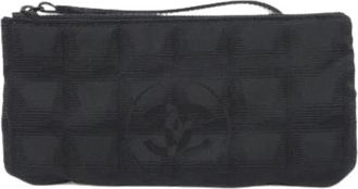 Chanel Pre-owned Clutches, female, Black, Size: ONE SIZE Pre-owned Travel Line Pouch