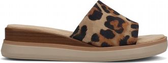Vaneli Womens Honna Sandal In Beige Demal Print