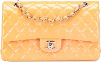 Chanel Matelasse Leather Shoulder Bag (Pre-Owned)