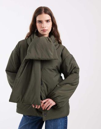 Object giacca trapuntata con bottoni davanti e dettaglio foulard in khaki scuro-Verde