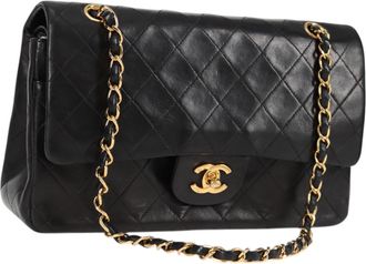 Chanel Vintage Classic Double Flap Bag Quilted Lambskin Black Leather Bag (Pre-Owned)