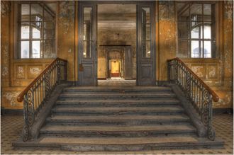 Schubiger M&ouml;bel Digitaldruck auf Acrylglas Lost Place Treppe 3