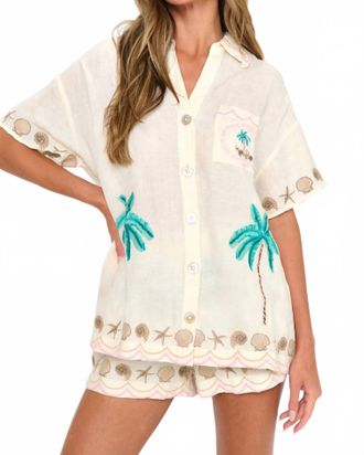 Show me your Mumu Parker Button Down Shirt In Beachfront Embroidery