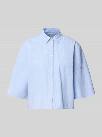 Emily van den Bergh Boxy Fit Bluse aus Baumwolle mit Knopfleiste in Bleu, Gr&ouml;&szlig;e 36