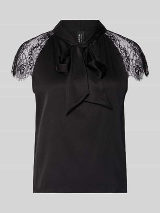 Marc Cain Slim Fit Blusenshirt aus Seide mit Spitze in Black, Größe 40