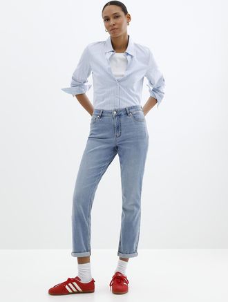 Contemporaine Womens Very stretchy faded jean Fit: Boyfriend, mid rise