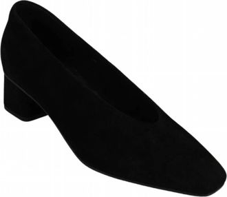 Vaneli Womens Solara Suede Pump In Black