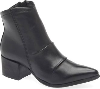 Chocolat Blu Womens Lian Boots In Black