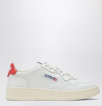 Autry Medalist Low sneaker in white and orange
