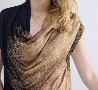 Summum Border Print Top In Camel Brown