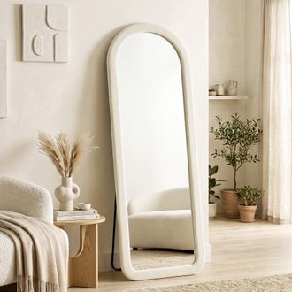 HOMCOM Homcom Espejo De Cuerpo Entero 60x160 Cm Con Marco Arqueado Aterciopelado, De Pie O Pared, Vidrio Templado, Blanco Crema