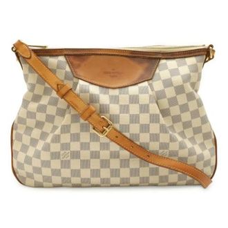 Louis Vuitton Tweedehands Canvas Louis Vuitton tassen - Dames - Pre-owned - Beige - Maat: ONE Size