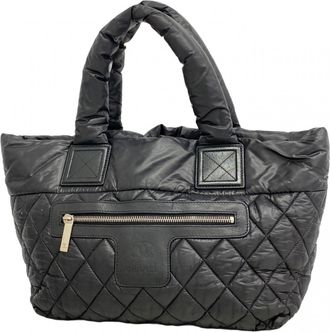Chanel Black Nylon Tote Bag (Pre-Owned)