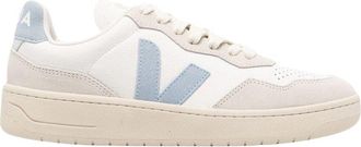 Veja Veja V-90 Leather Sneaker