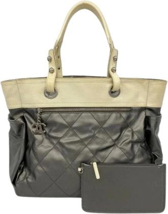 Chanel Pre-owned Tote Bags, female, Gray, Size: ONE SIZE Pre-owned Vintage Pouch Tote Bag
