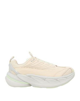 Hoka One One SCHUHE - Sneakers auf YOOX.COM