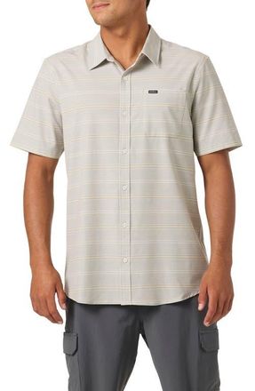 O'Neill Relaxed Fit Short Sleeve Performance Slub Button-Up Shirt in Light Khaki at Nordstrom, Size Xx-Large