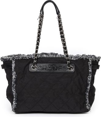 Chanel Horizontal Tweed Fringe Chain Tote Schoudertas
