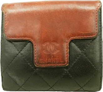 Chanel Black Leather Wallet (Bi-Fold) (Pre-Owned)