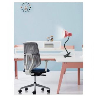 Trade Shop Trade Shop Traesio - Trade Shop - Lampada Snodabile Da Scrivania Luce Tavolo Braccio Flessibile Orientabile Pinza - Rosa
