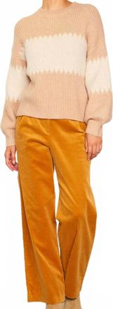 Skies Are Blue Clothing Womens Colorblock Crewneck Sweater In Beige And Cream