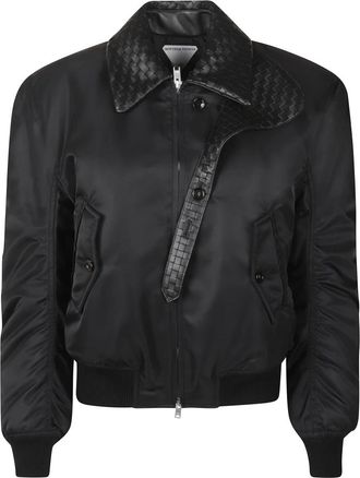Bottega Veneta Gewatteerd Nylon Satijnen Bomberjack - Dames - Bomber jackets - Zwart - S - Nylon - Jassen