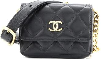 Chanel CC Flap Resin Pearl Chain Quilted Lambskin Mini belt bag - Zwart