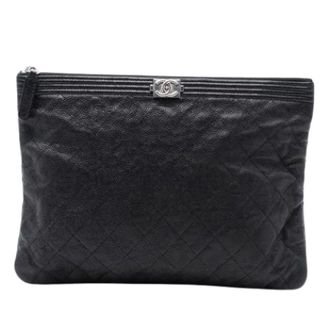 Chanel Pre-owned Clutches, female, Black, Size: ONE SIZE Pre-owned Quilted Caviar Leather Clutch