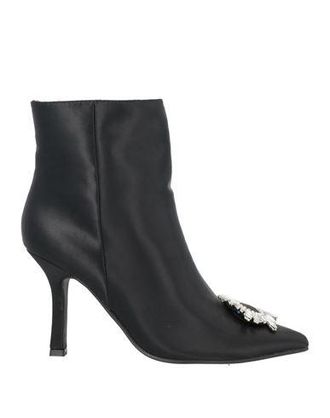 SEXY WOMAN SCHUHE - Stiefeletten auf YOOX.COM