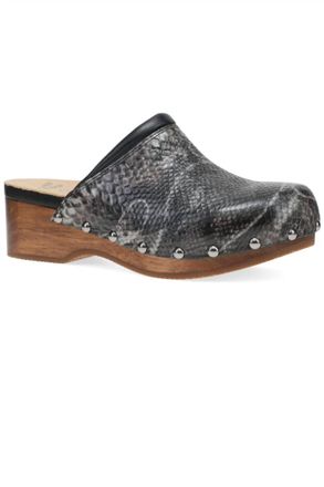 Dansko Womens Andie Wood Clogs In Grey Snake