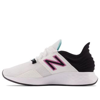 New Balance (WMNS) New Balance Fresh Foam Roav White Black Surf WROAVWB