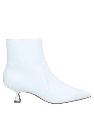 Stuart Weitzman FOOTWEAR - Ankle boots sur YOOX.COM