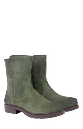 Celtic & Co. Essential Leather Ankle Boots in Olive at Nordstrom, Size 5