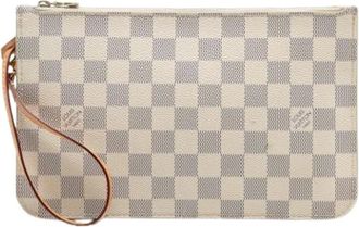 Louis Vuitton Pre-owned Clutches, female, Beige, Size: ONE SIZE Pre-owned Damier Canvas Pouch