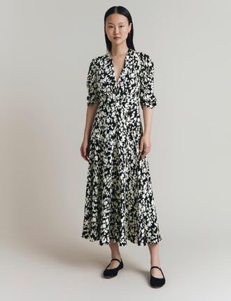 Ghost London Madi Crepe Floral Midi Dress in Mono Floral at Nordstrom, Size 6