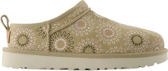 UGG Slippers, female, Beige, Size: 10 US Classic Micro Sun Stitch Ankle Boots