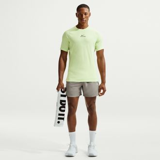 Nike Mens Nike Pro Training Dri-FIT 6 Shorts in Green | HV0411-320